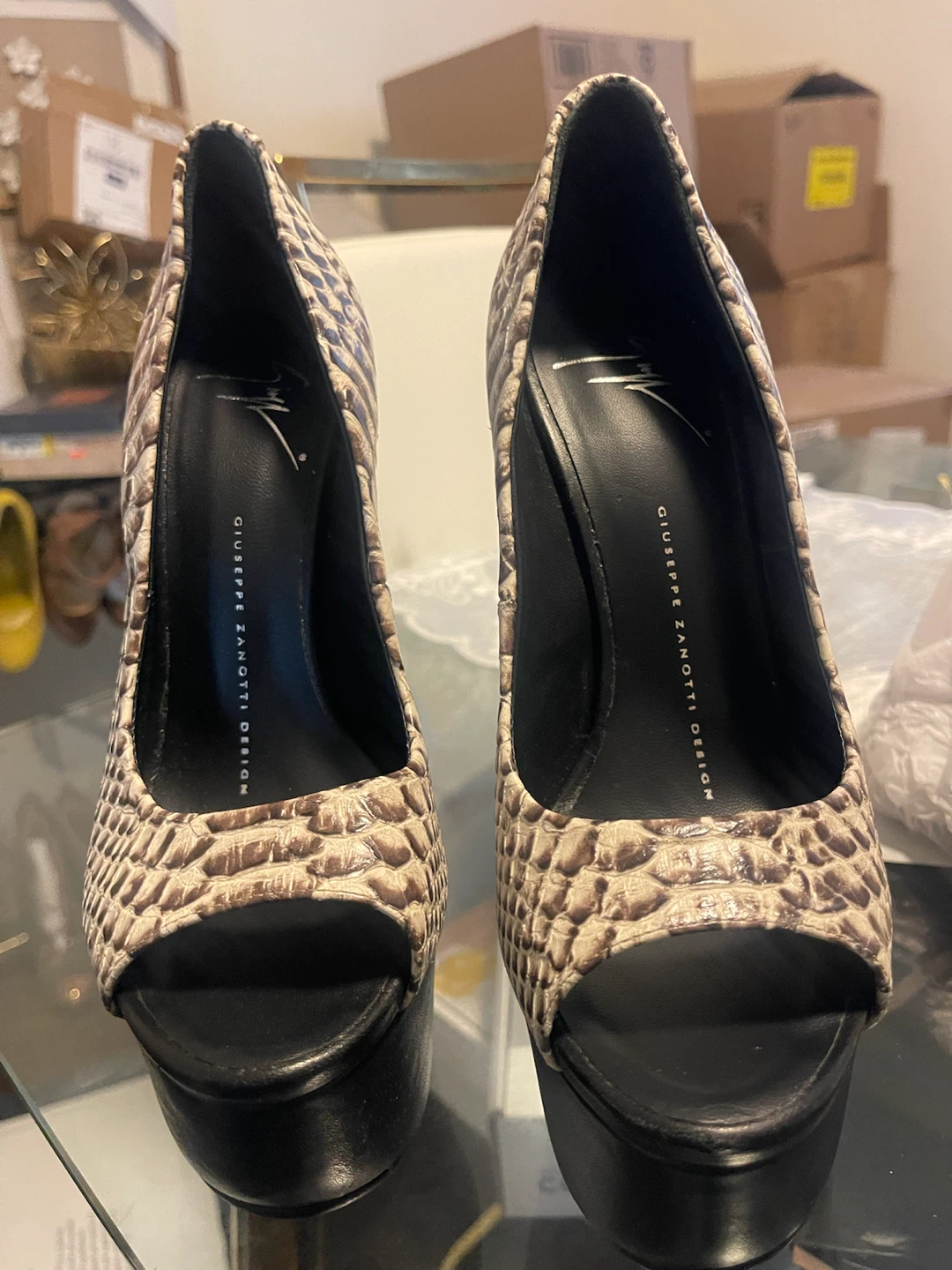 Giuseppe Zanotti Design