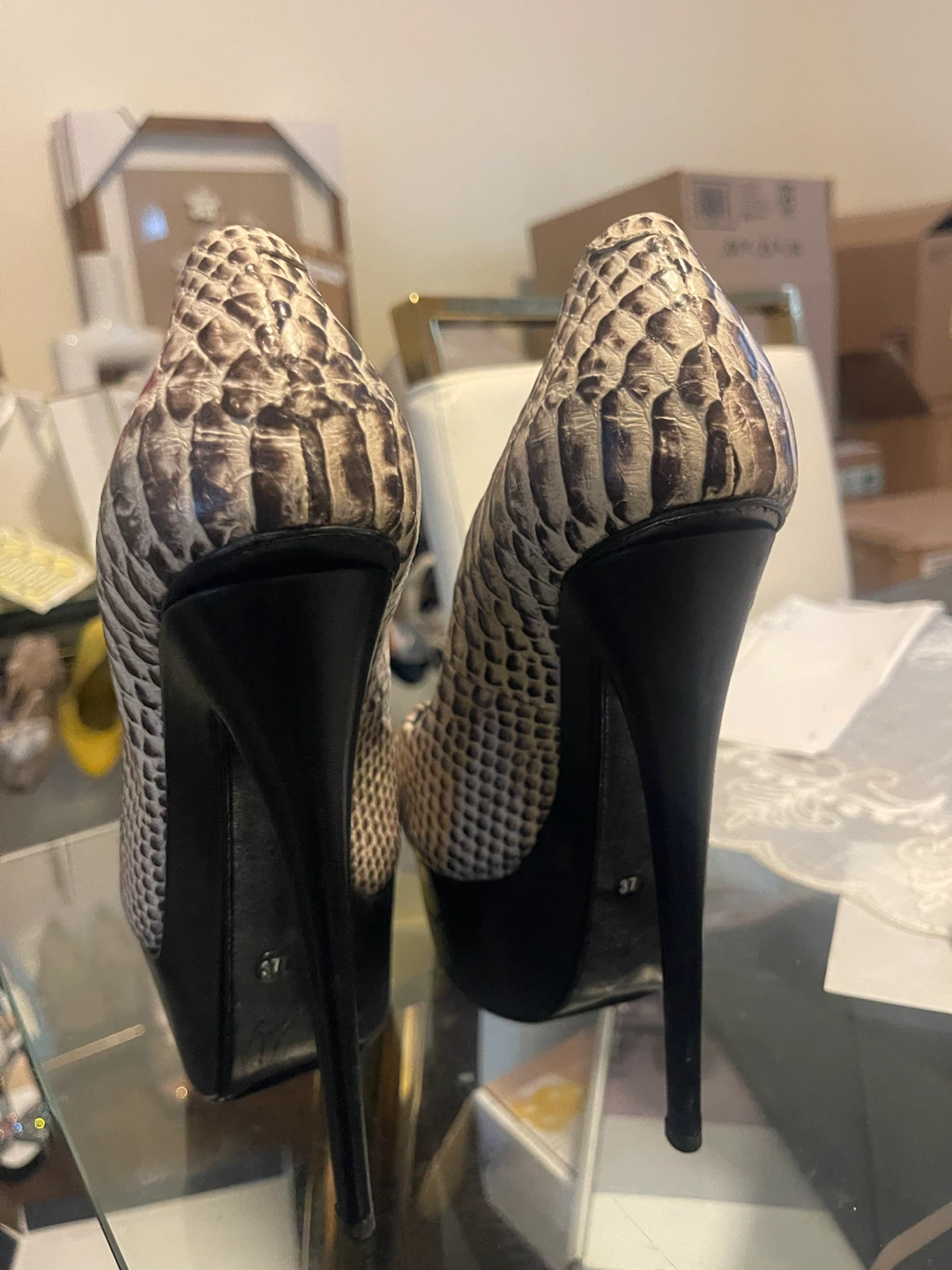 Giuseppe Zanotti Design - photo 4