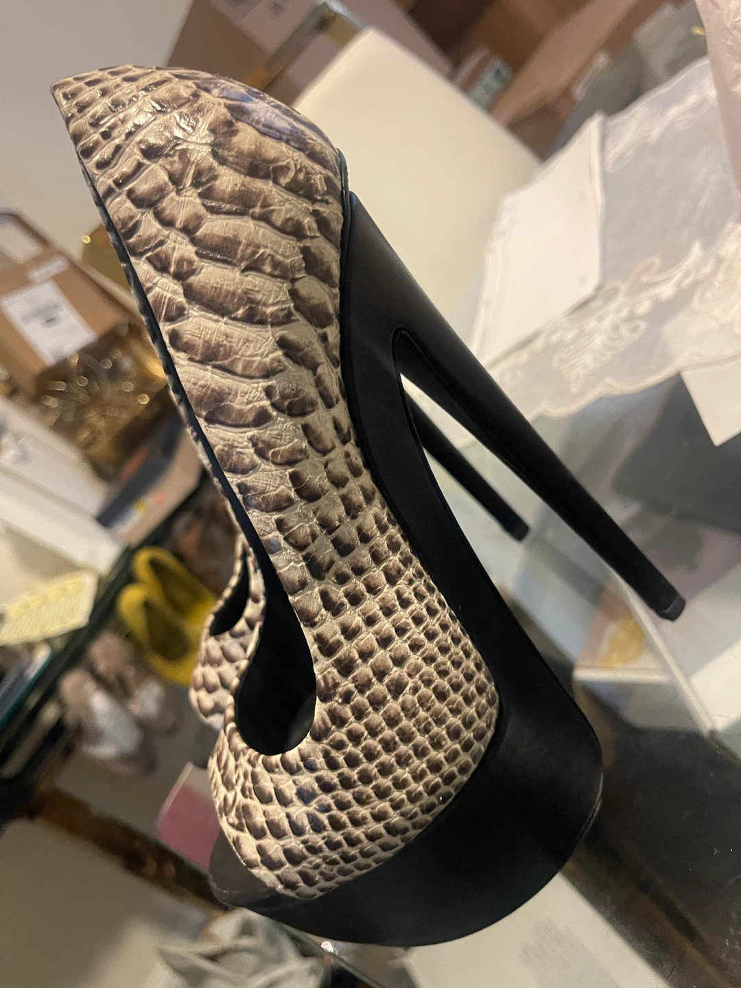 Giuseppe Zanotti Design - photo 5