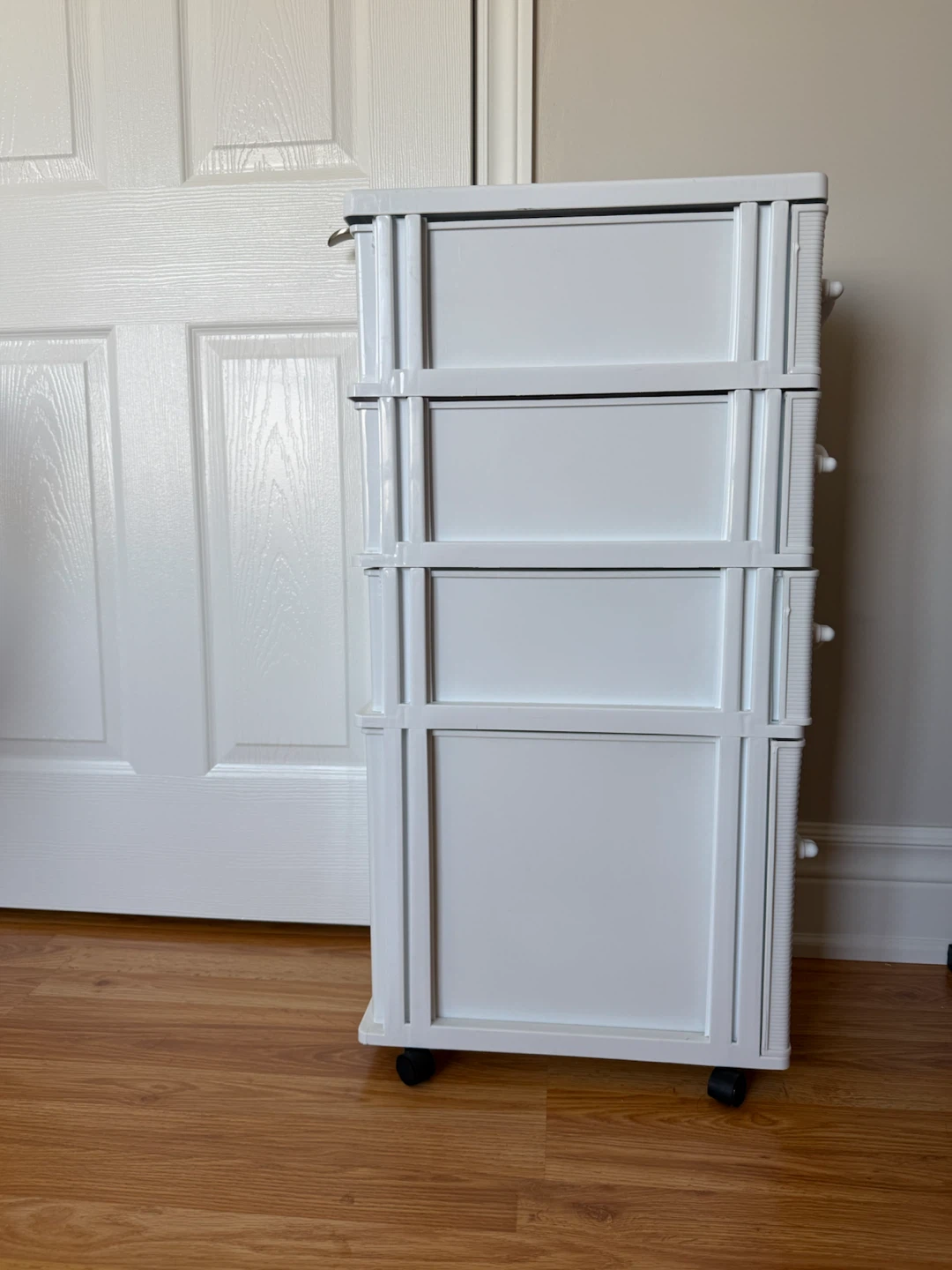 White 4-Drawer Storage Unit - photo 2