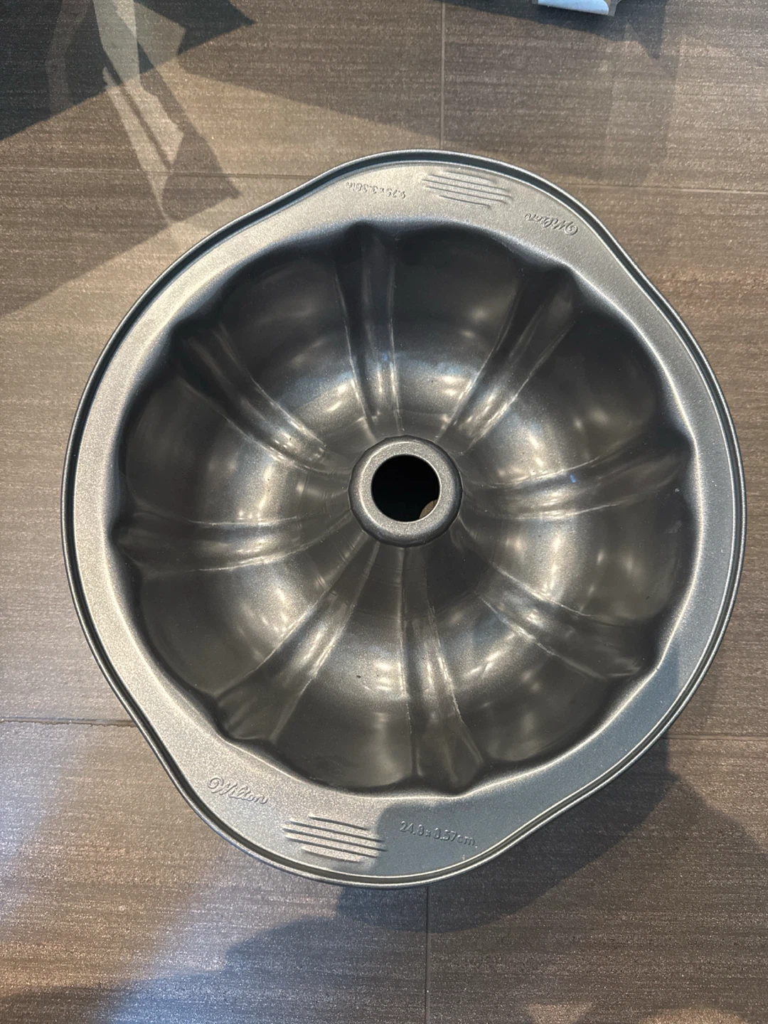 Wilton Fluted Bundt Cake Pan