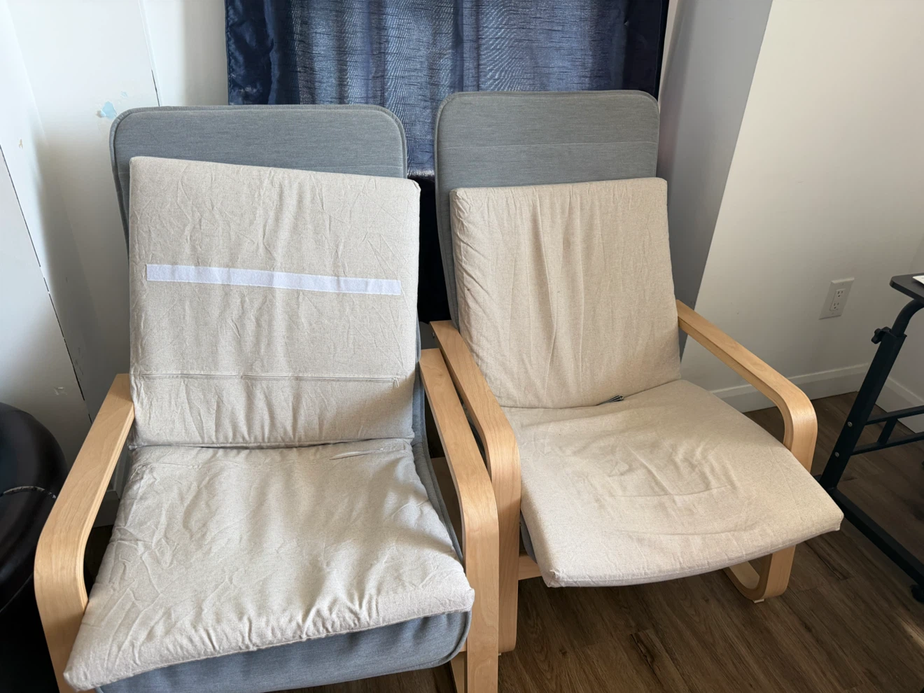 2 Rocking Chairs, 2 Chairs & 2 Single Sofas