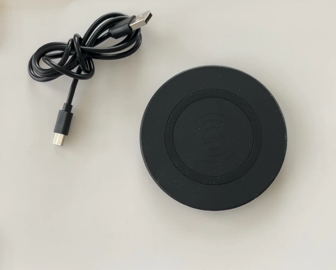 TZUMI 15W Wireless Charger