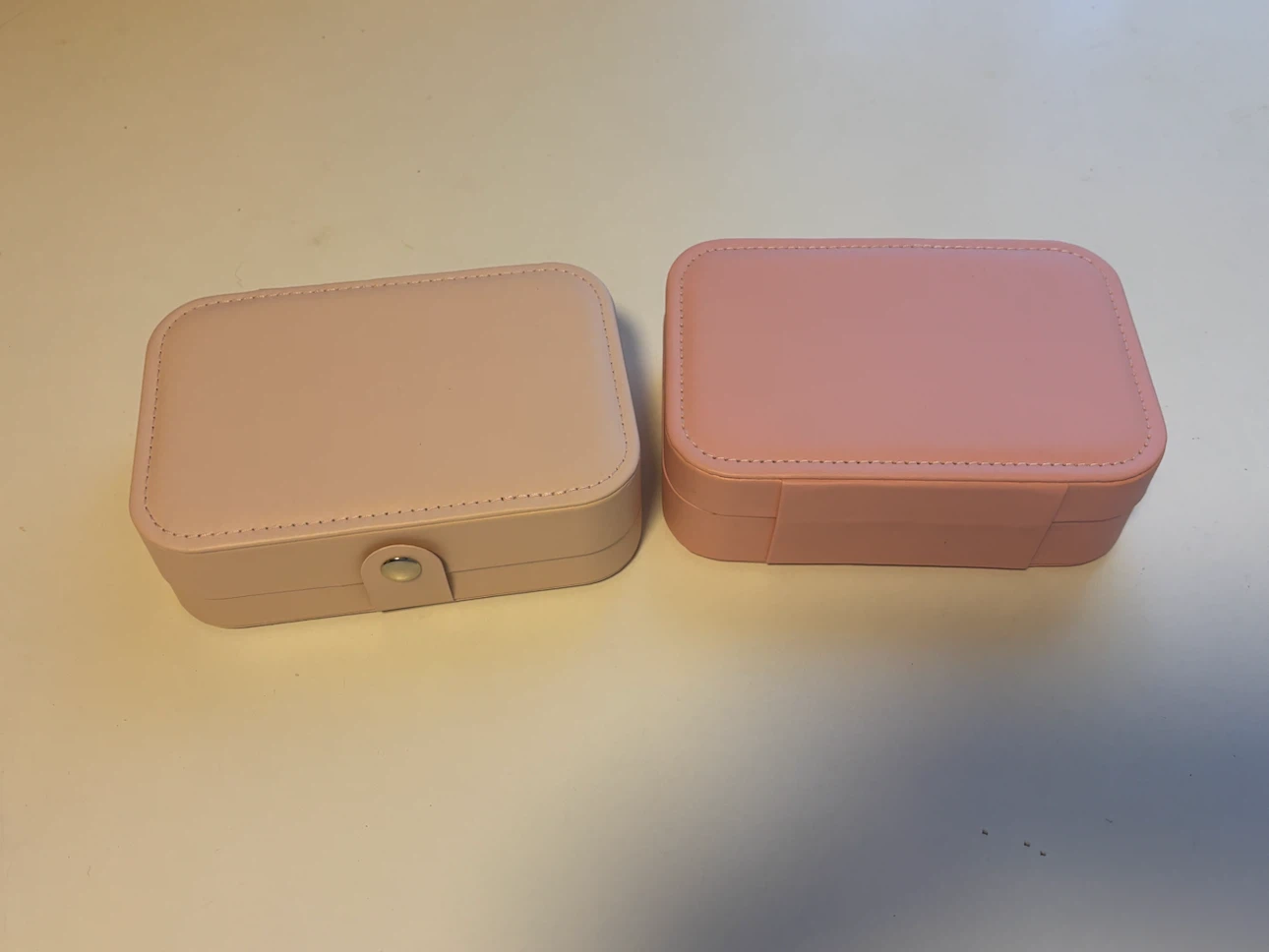 Jewellery Organizer Box （two colours available) - photo 3