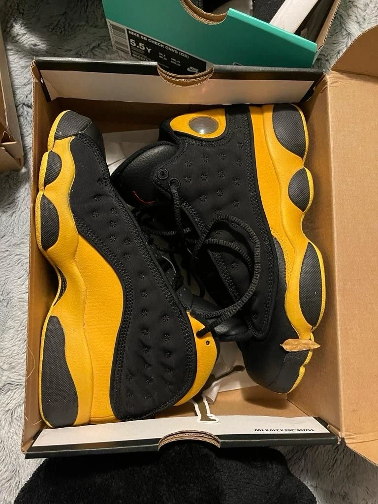 Air Jordan 13 Retro women’s  Shoes