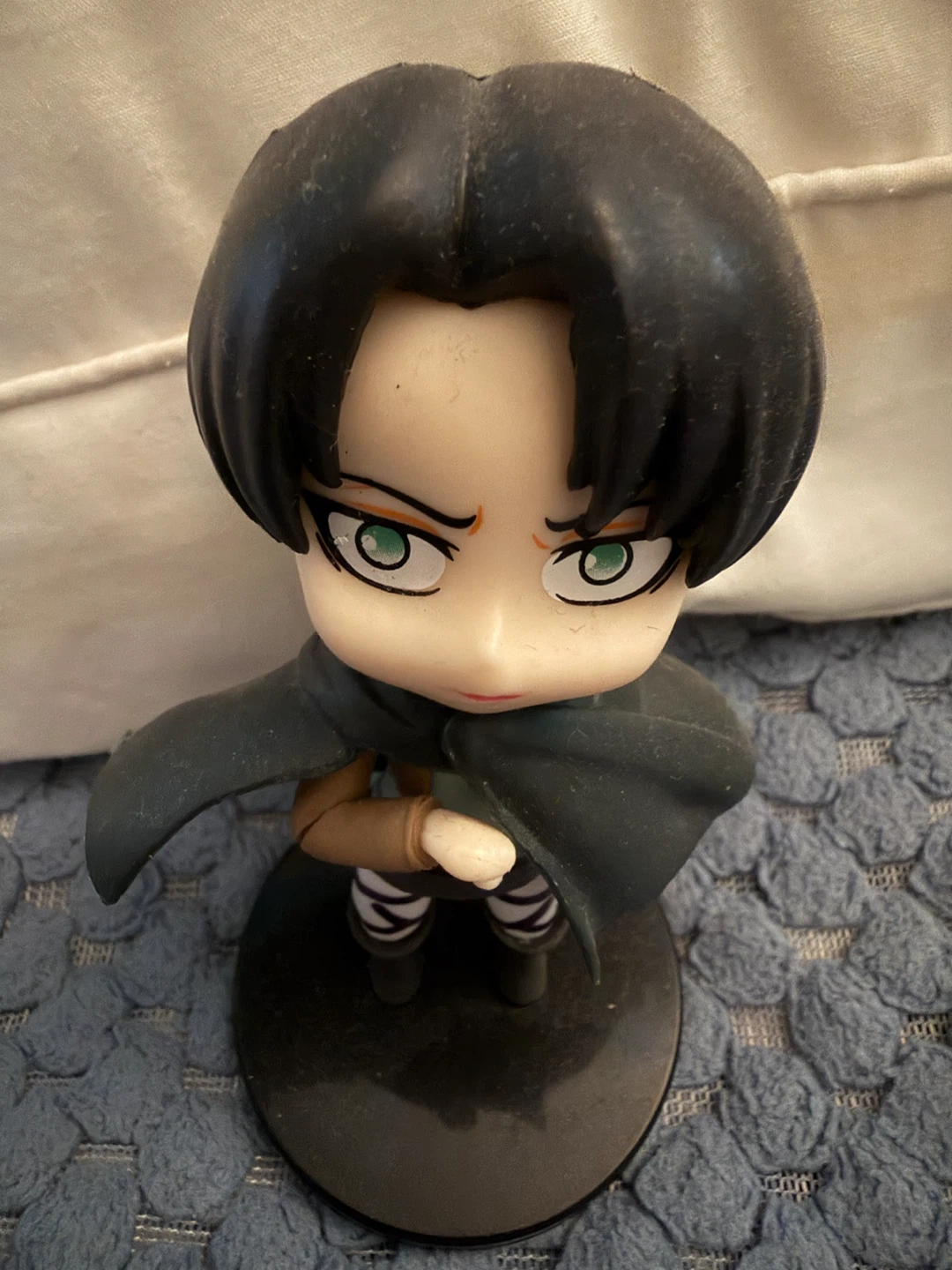 Attack on Titan Levi Ackerman Chibi Figure