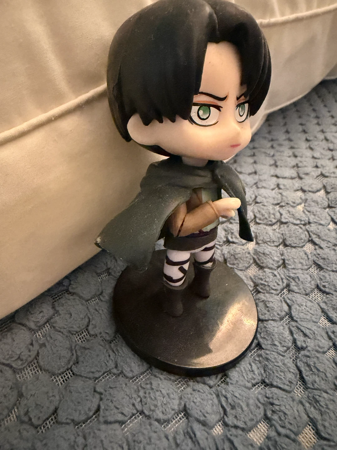 Attack on Titan Levi Ackerman Chibi Figure - photo 2