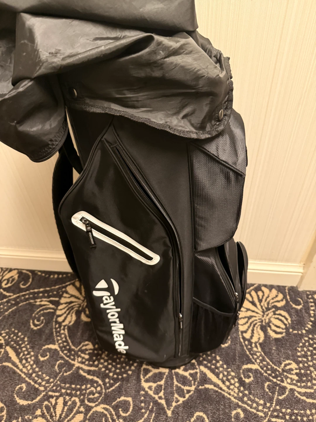 TaylorMade Golf Bag - photo 4