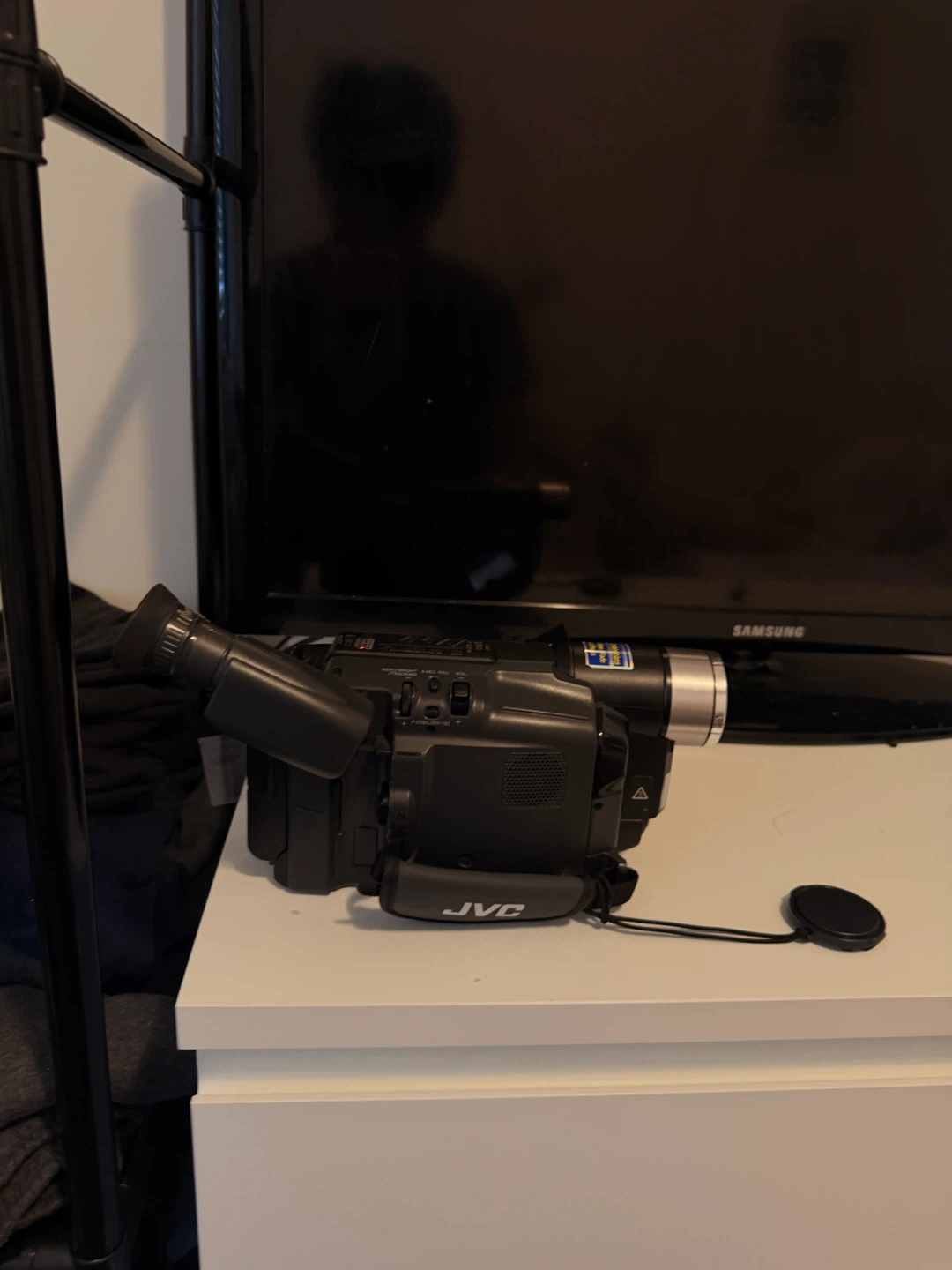 JVC Camcorder - photo 2