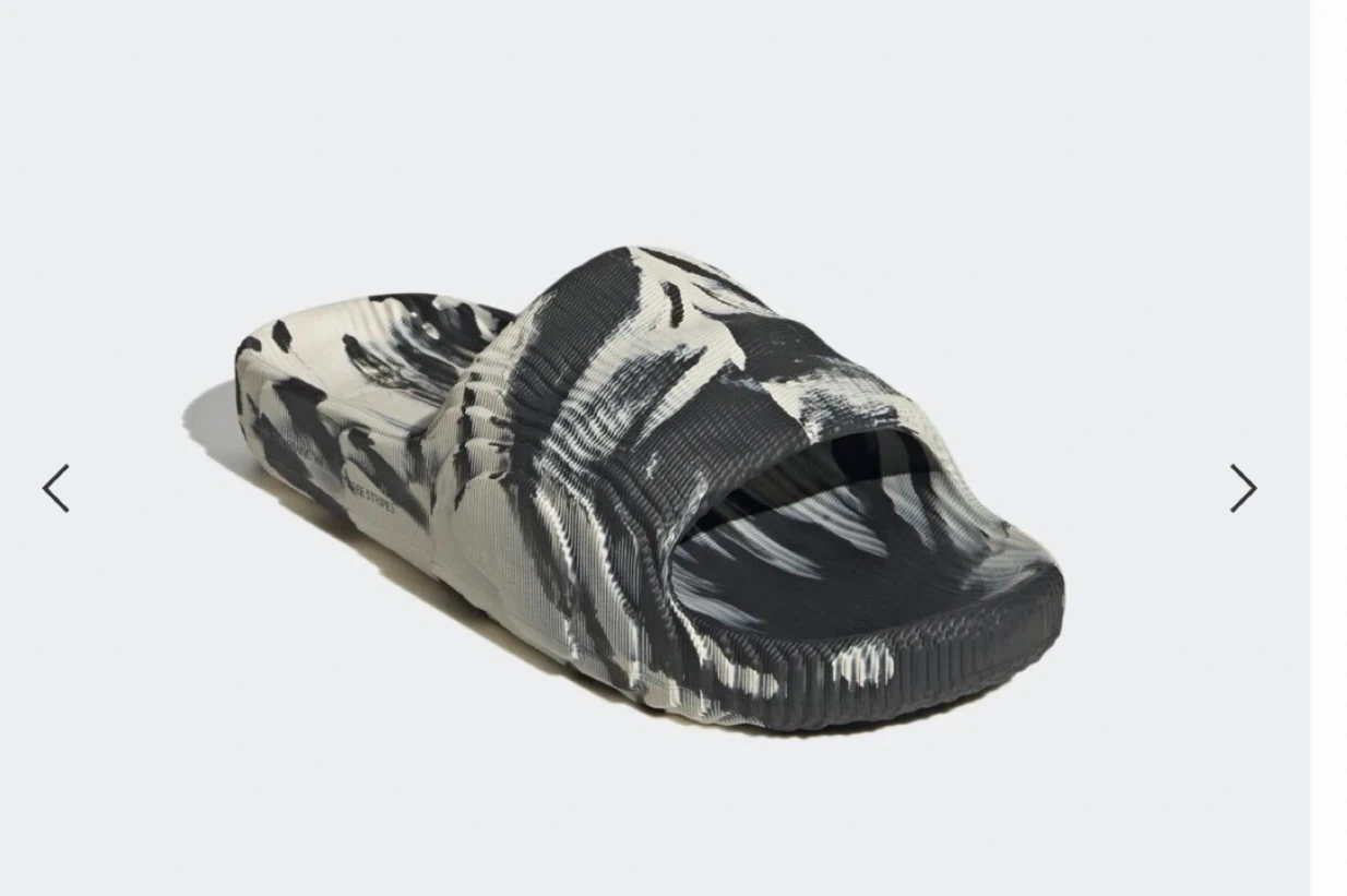 Adidas Adilette 22 Slide- Size M5/W6 ( Price is Firm) - photo 5