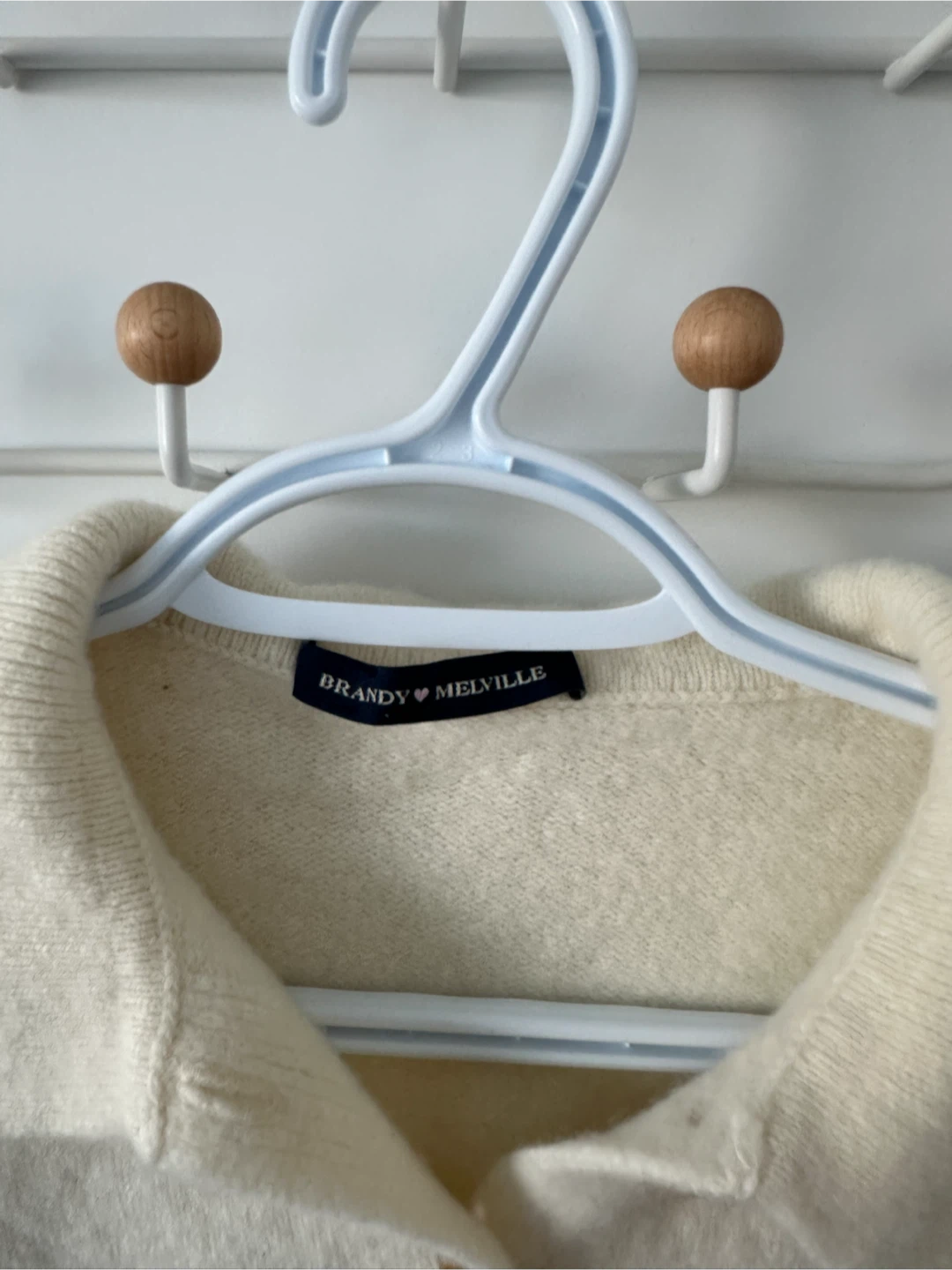 Brandy Melville Cream Collared Cardigan - photo 2