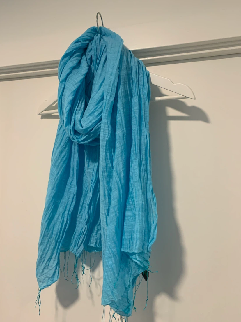Sea blue scarf with delicate fringe, cotton/silk