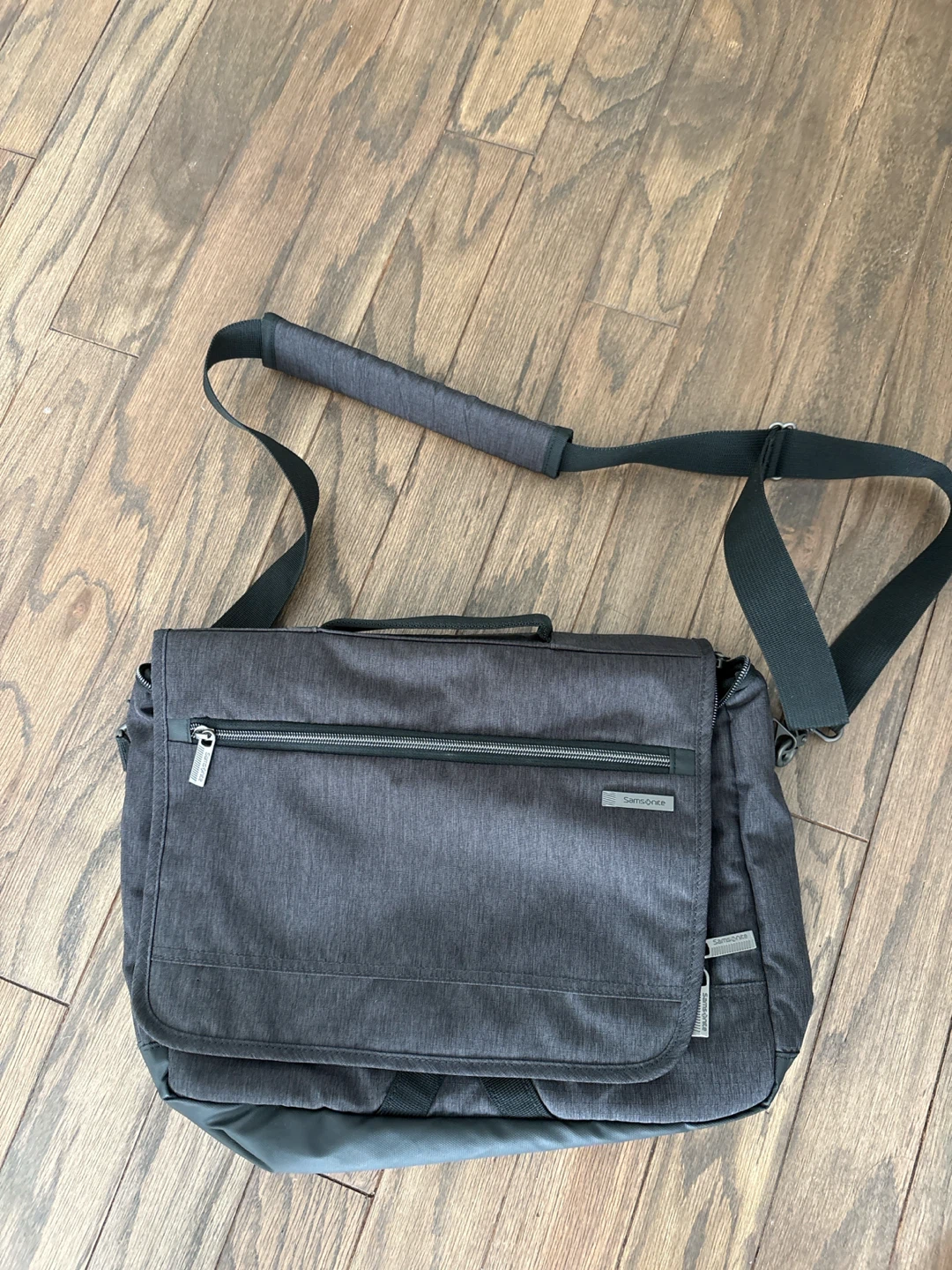 Samsonite Messenger Bag - Dark Grey