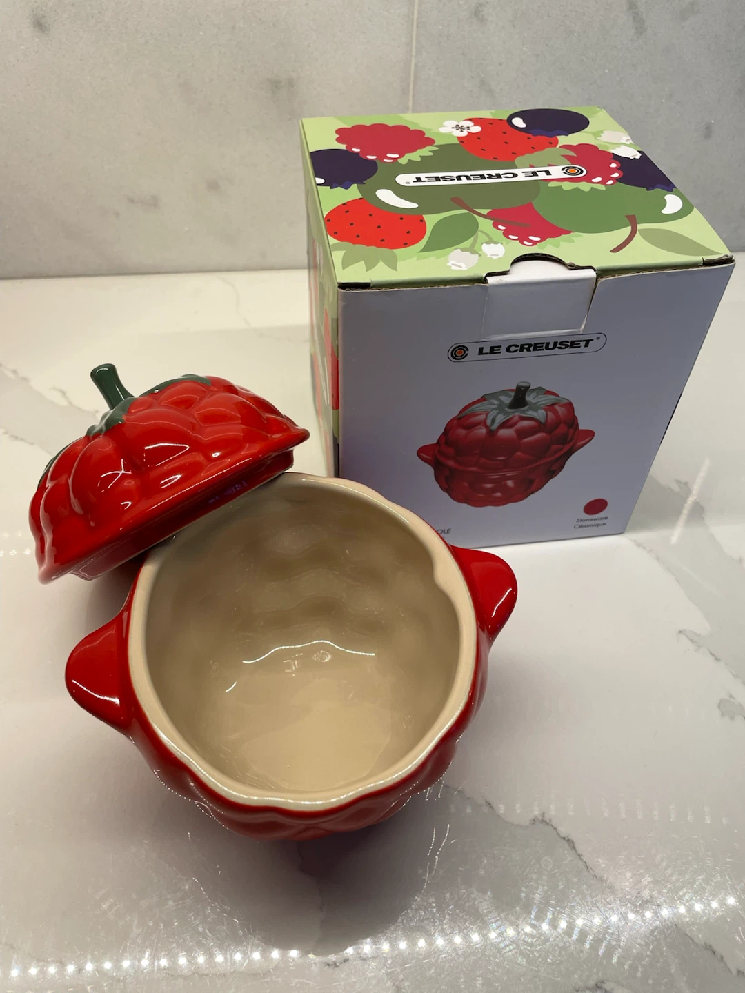 Le Creuset Raspberry Casserole Dish - photo 2
