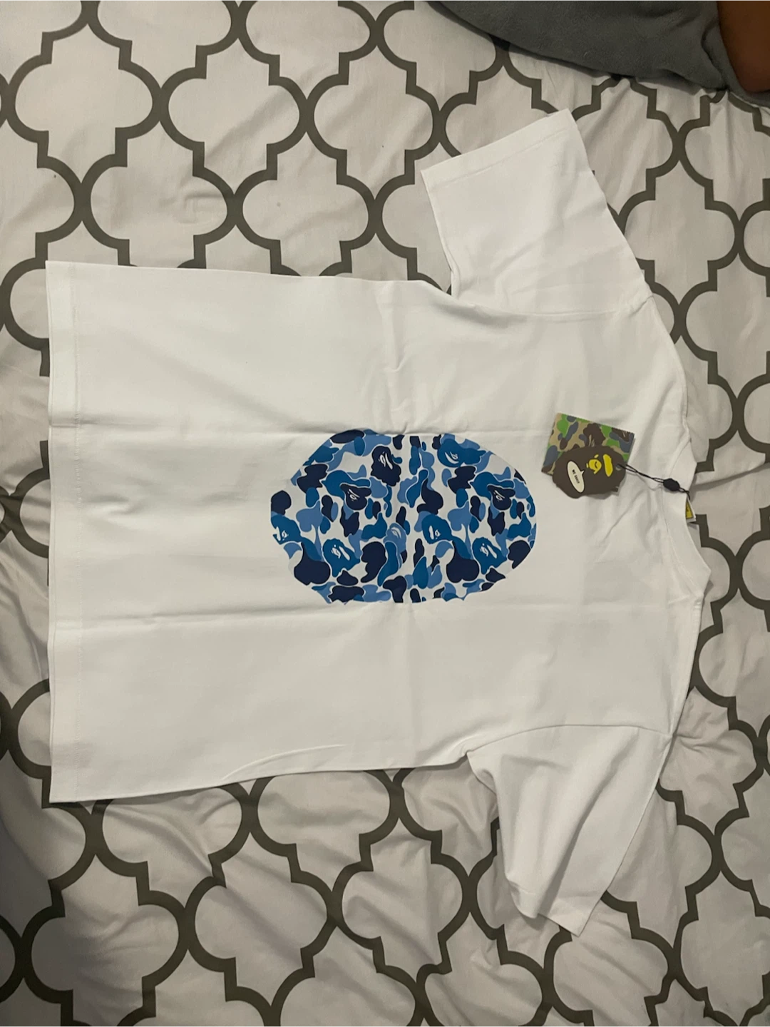 A Bathing Ape BAPE Camo Shark T-Shirt - White - Size M - photo 3