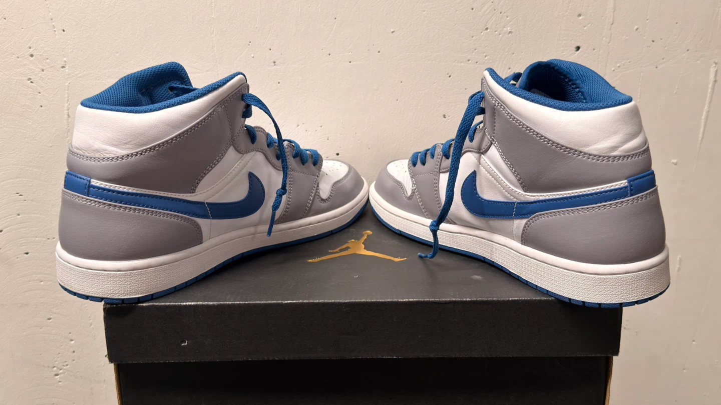 Air Jordan 1 Mid SE Men's Shoes 10,5 - photo 2