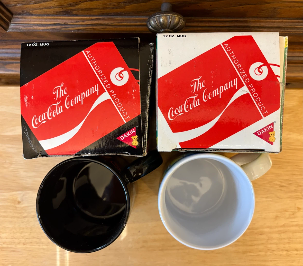✨✨Coca-Cola Mugs (2) - 12 oz - photo 2