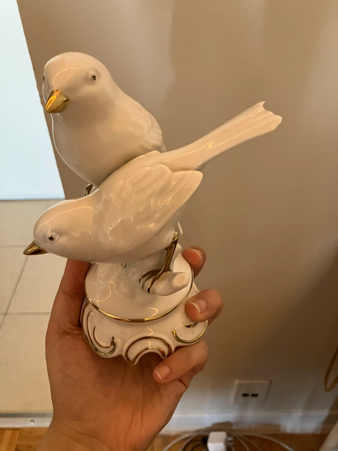 Authentic Gerold & Co. Bavaria Porcelain Birds Figurine - photo 2