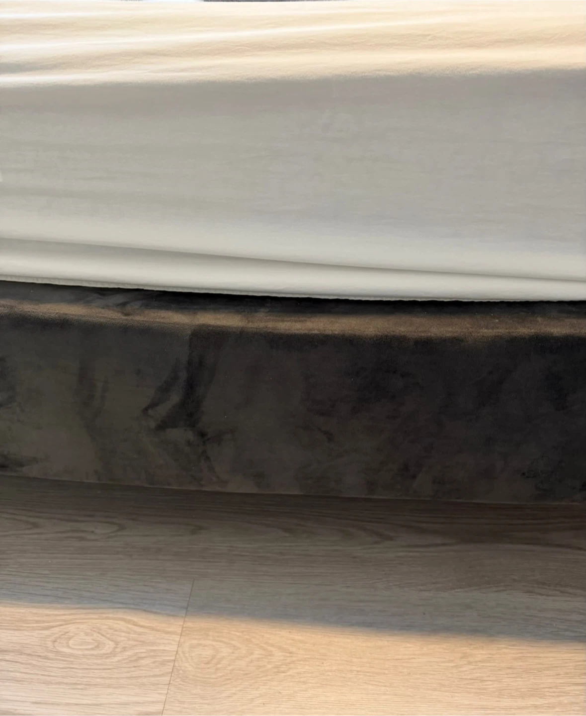 Dark Grey Tufted Headboard Bed Frame - photo 4