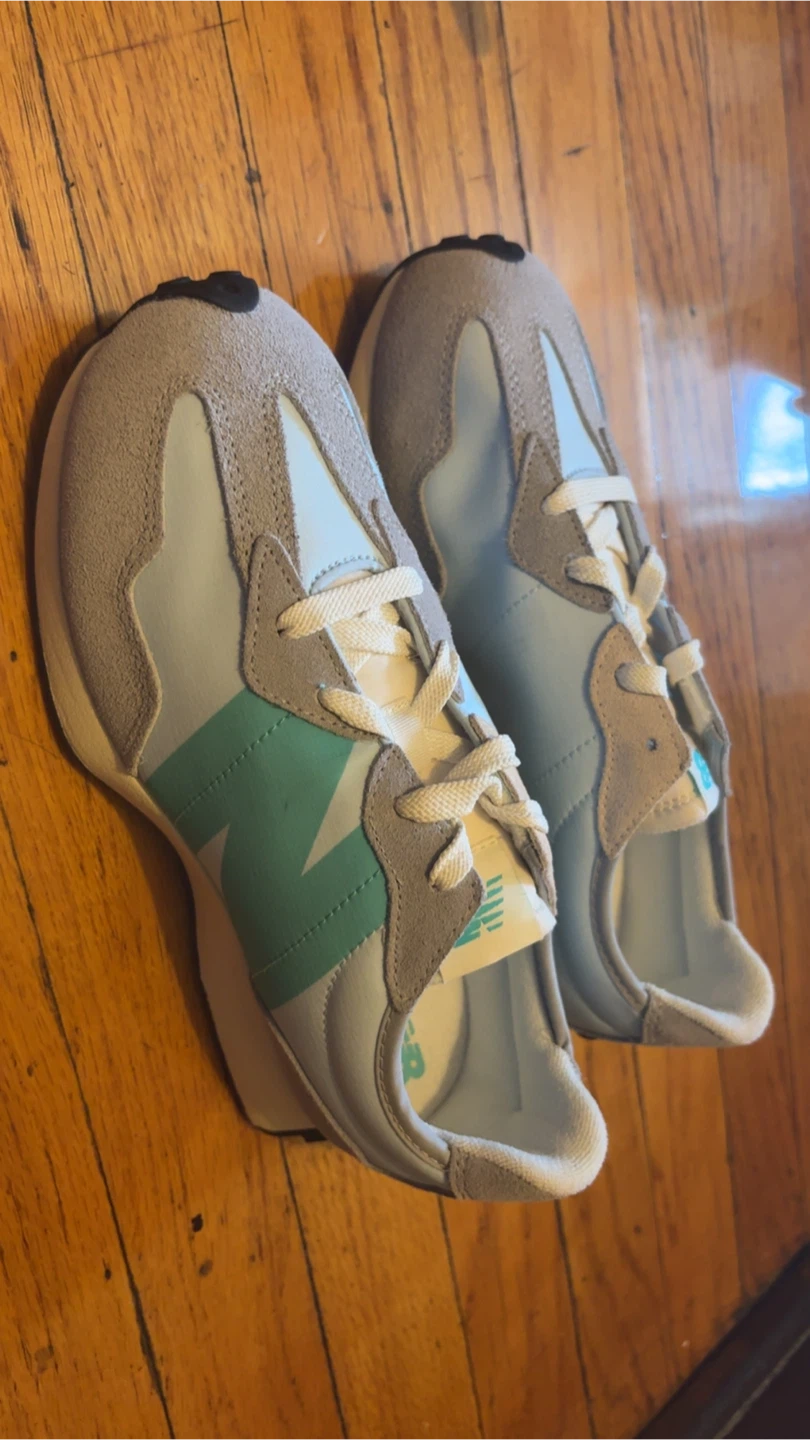 New Balance 327 Sneakers - photo 2