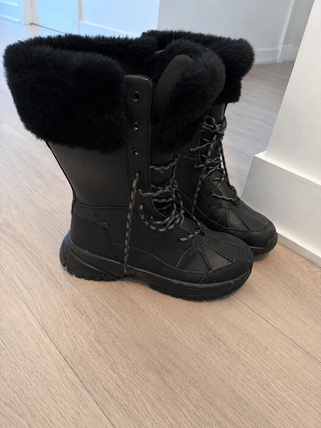 Cougar Women's Black Waterproof Winter Boots