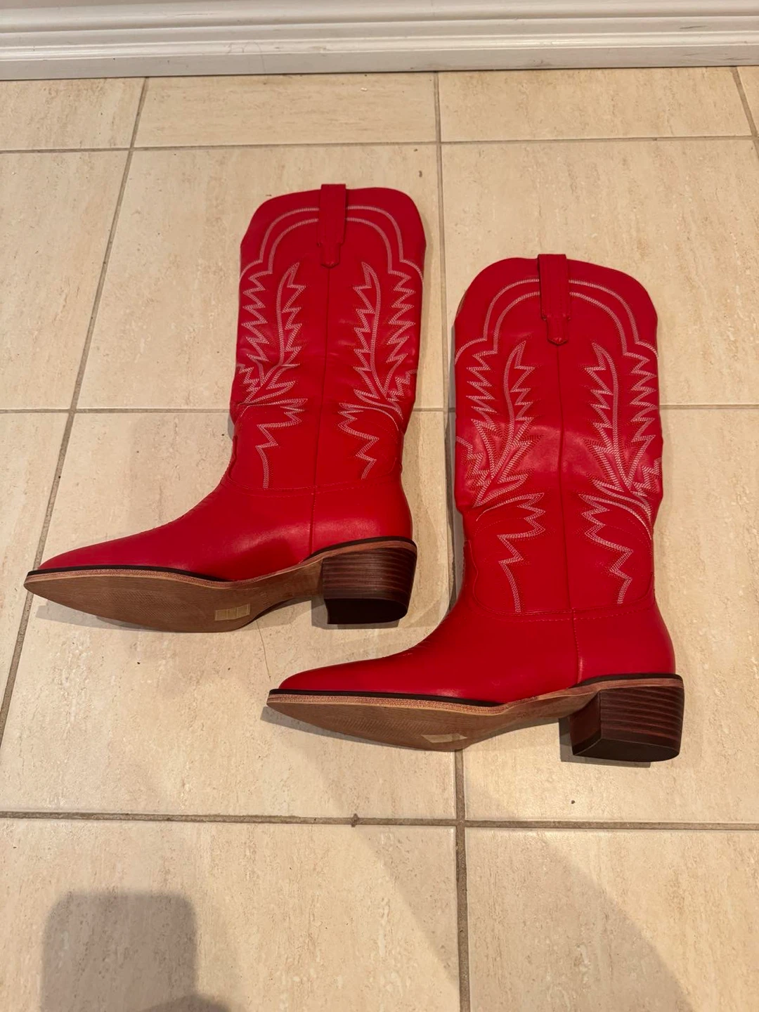 Red Cowboy Boots - photo 2