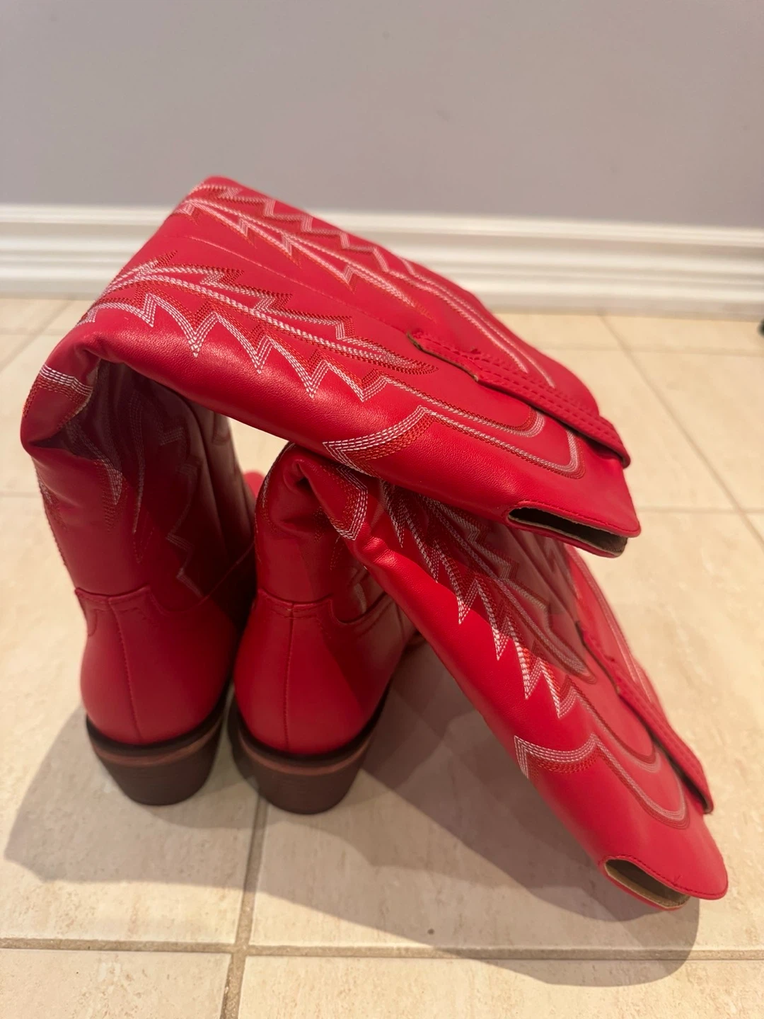 Red Cowboy Boots - photo 4