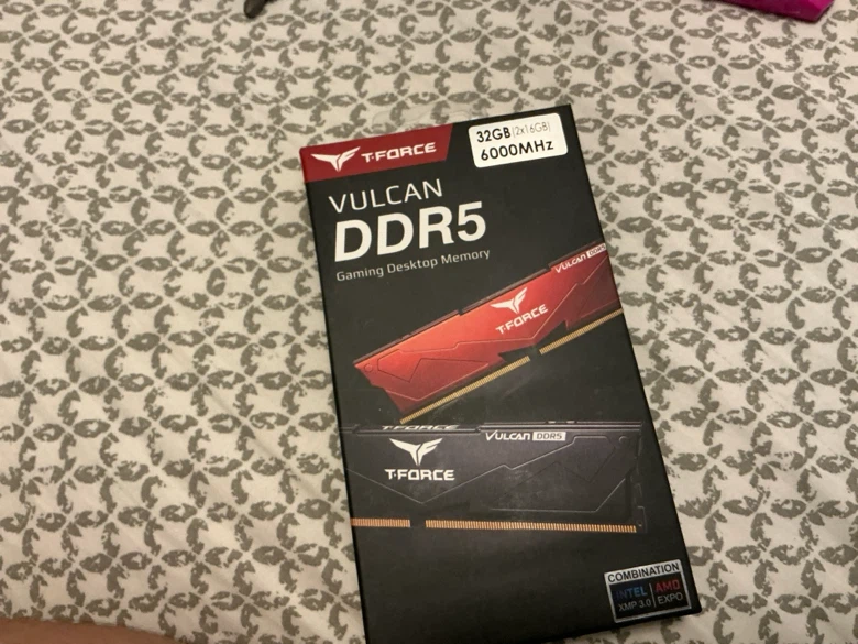 T-Force Vulcan DDR5 Gaming Desktop Memory - photo 2