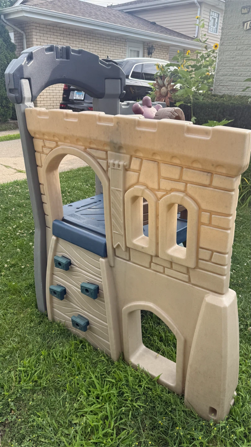 Castle Kids Play House climber check more pictures - photo 2