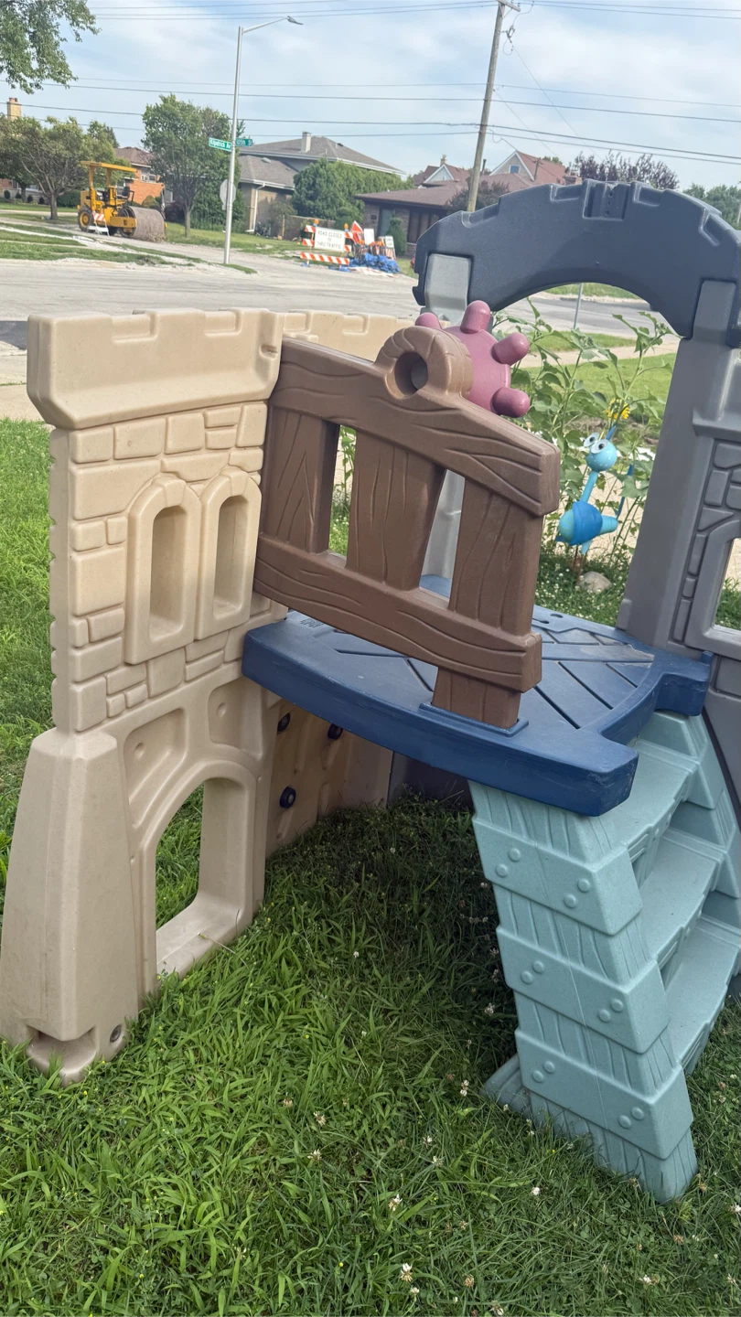 Castle Kids Play House climber check more pictures - photo 4