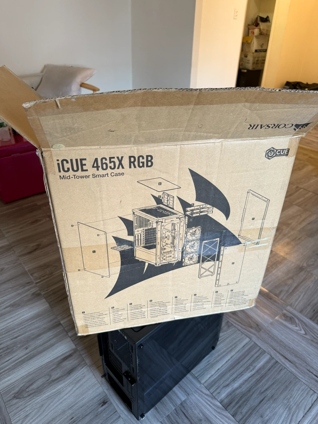 Corsair iCUE 465X RGB Mid-Tower ATX Computer Case - photo 2