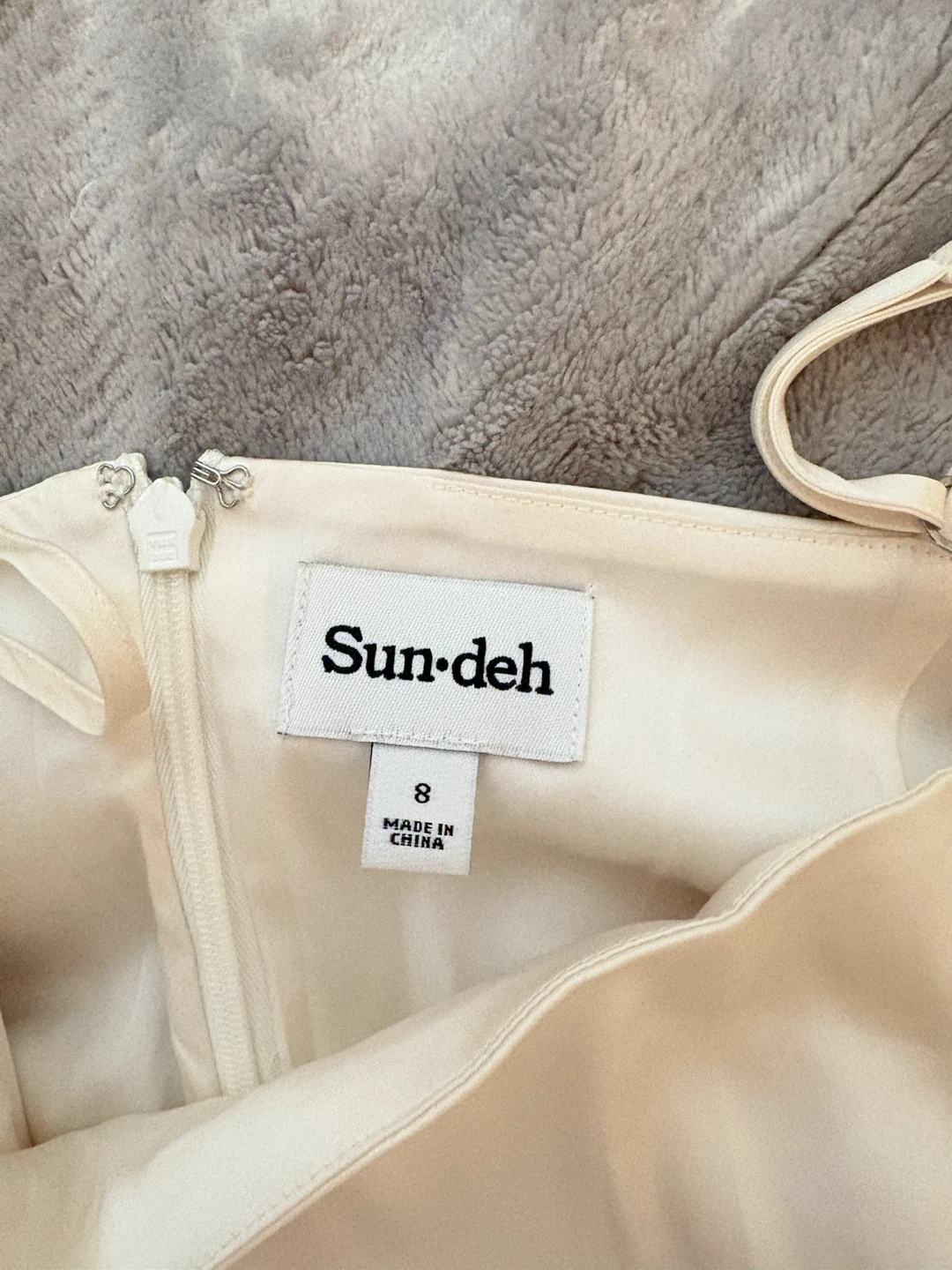 Aritzia Sun-deh White silk Mini Dress - photo 2