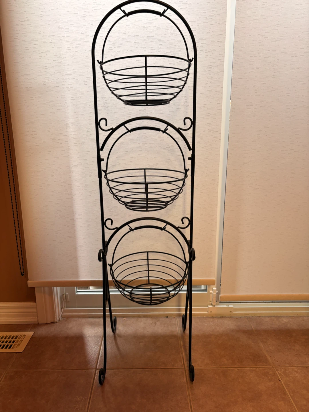 Black 3-Tier Wire Fruit Basket Stand