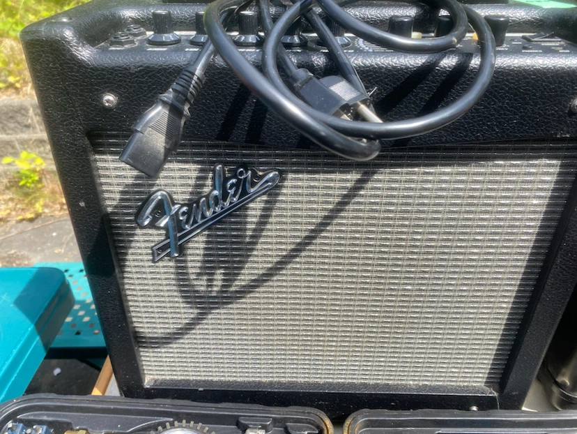 Fender Mustang I Guitar Amplifier