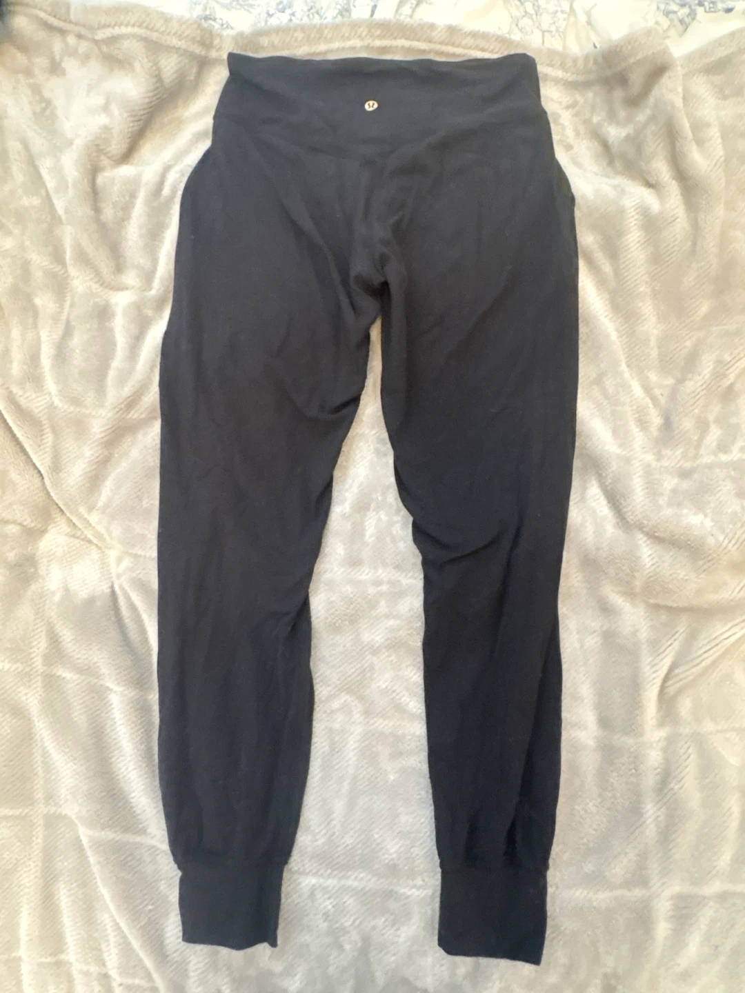Lululemon Black Joggers - photo 2