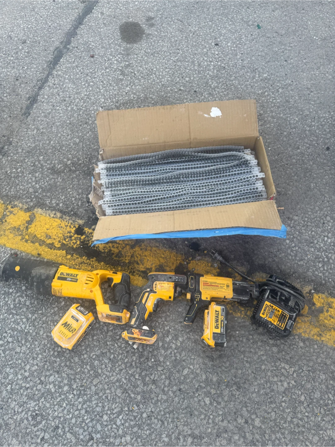 Dewalt Tols for drywall - photo 2