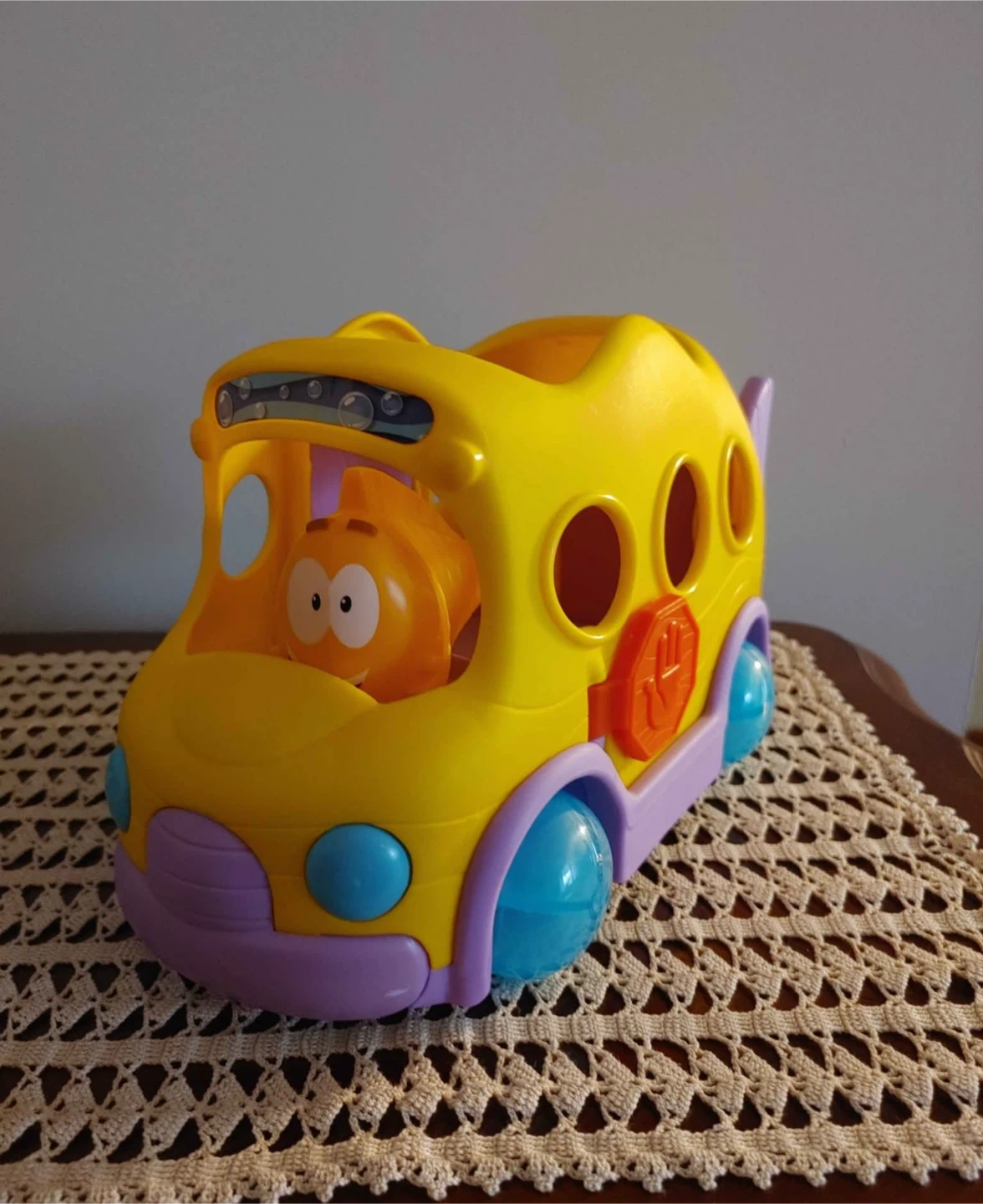 Bubble Guppies Swim Sational School Bus W/ Mr. Grouper