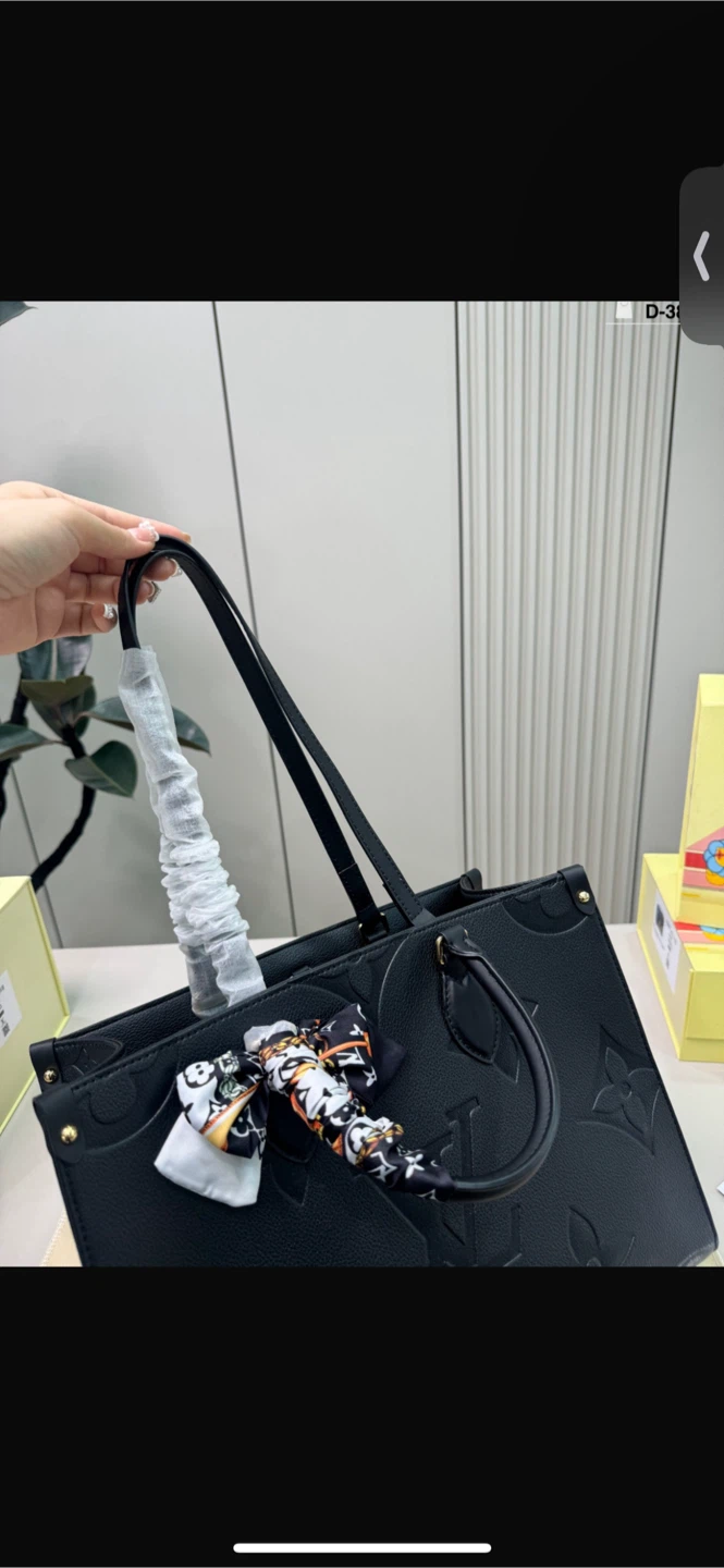 Louis Vuitton Black Monogram Empreinte Tote Bag