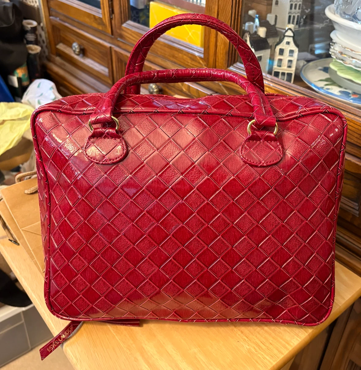 ✨✨Large Estée Lauder Red Woven Travel Bag - photo 2