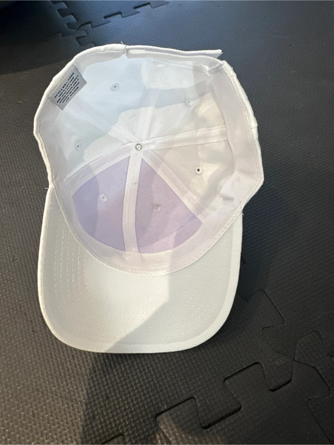FIFA 2026 Toronto White Baseball Cap Hat & Magnet - photo 4