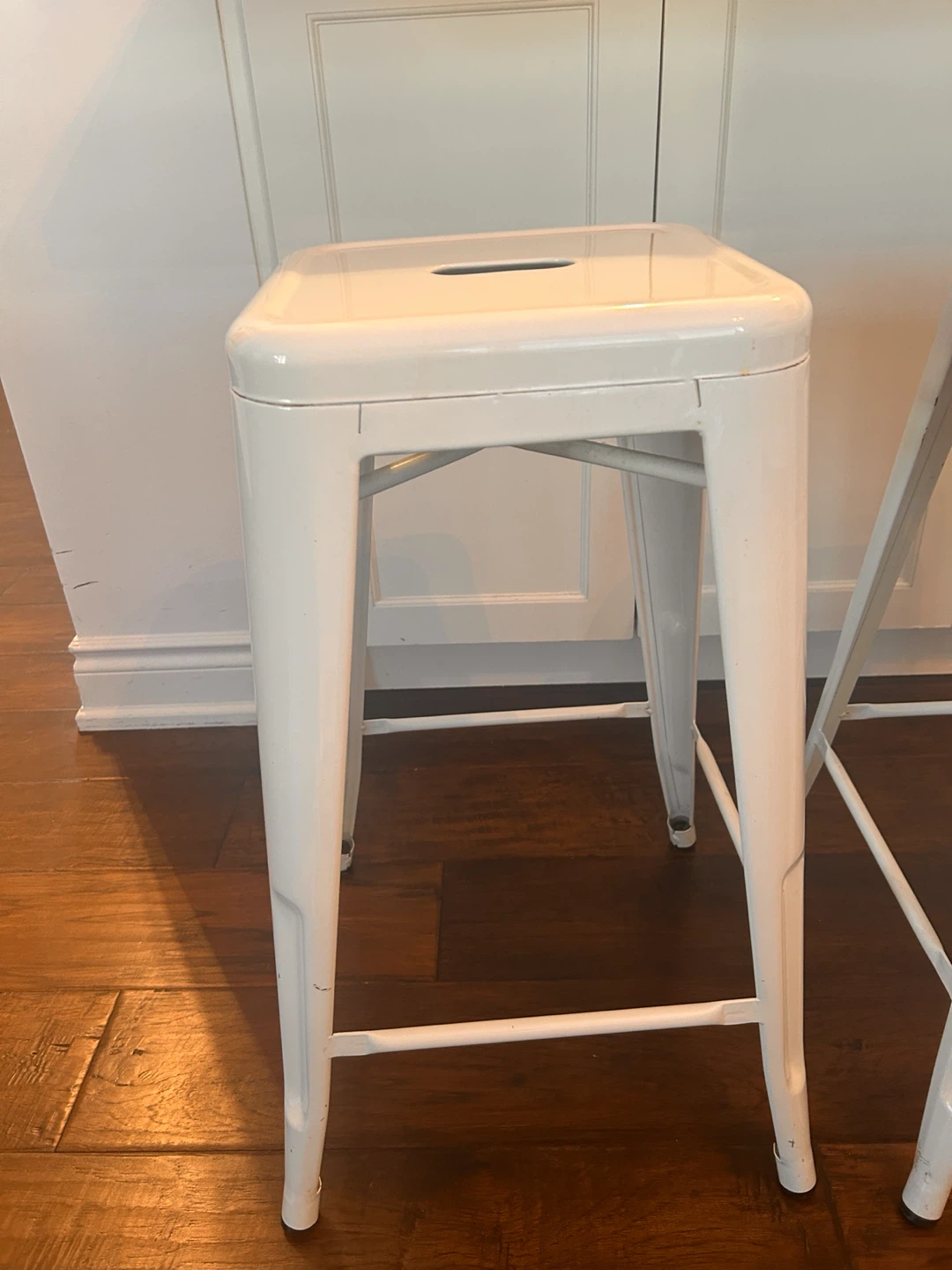 White Metal Stools (Set of 3) - photo 2