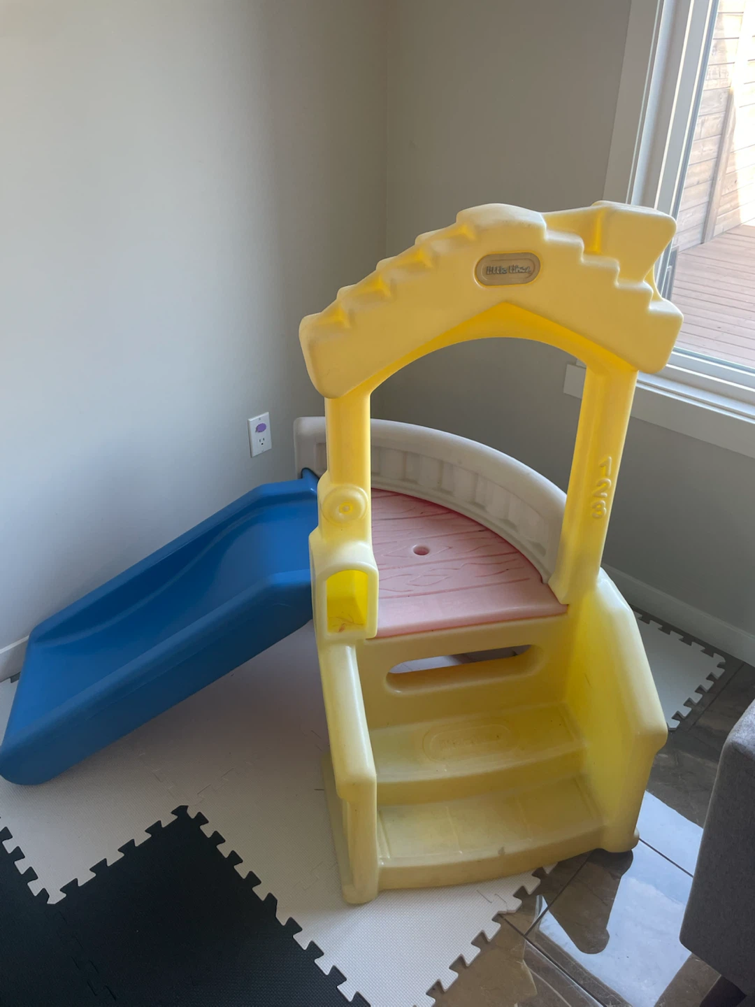 Little Tikes Play Structure - photo 4