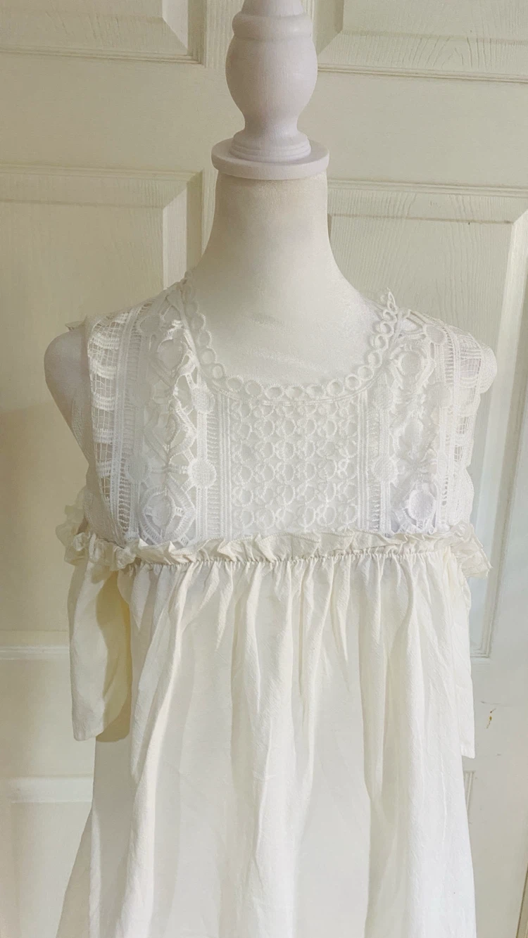 Cold shoulder dress size small - photo 2
