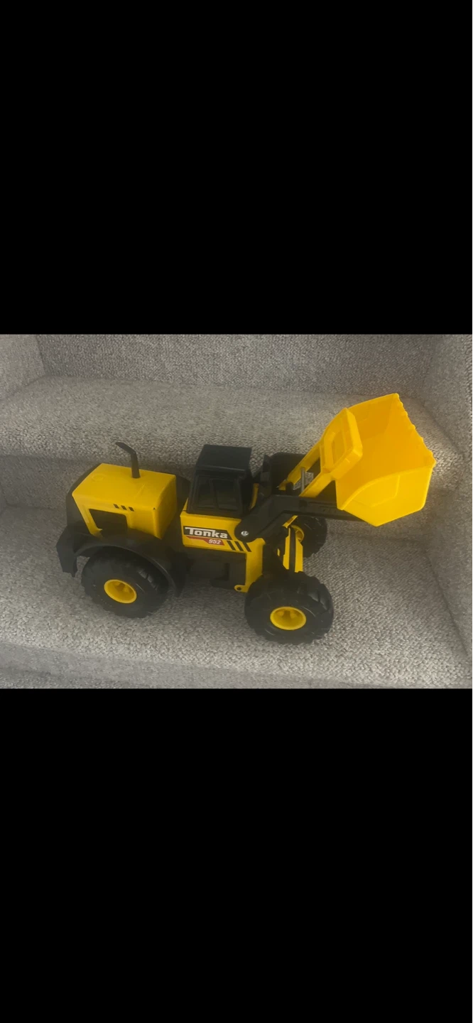 Tonka Wheel Loader 952 Toy
