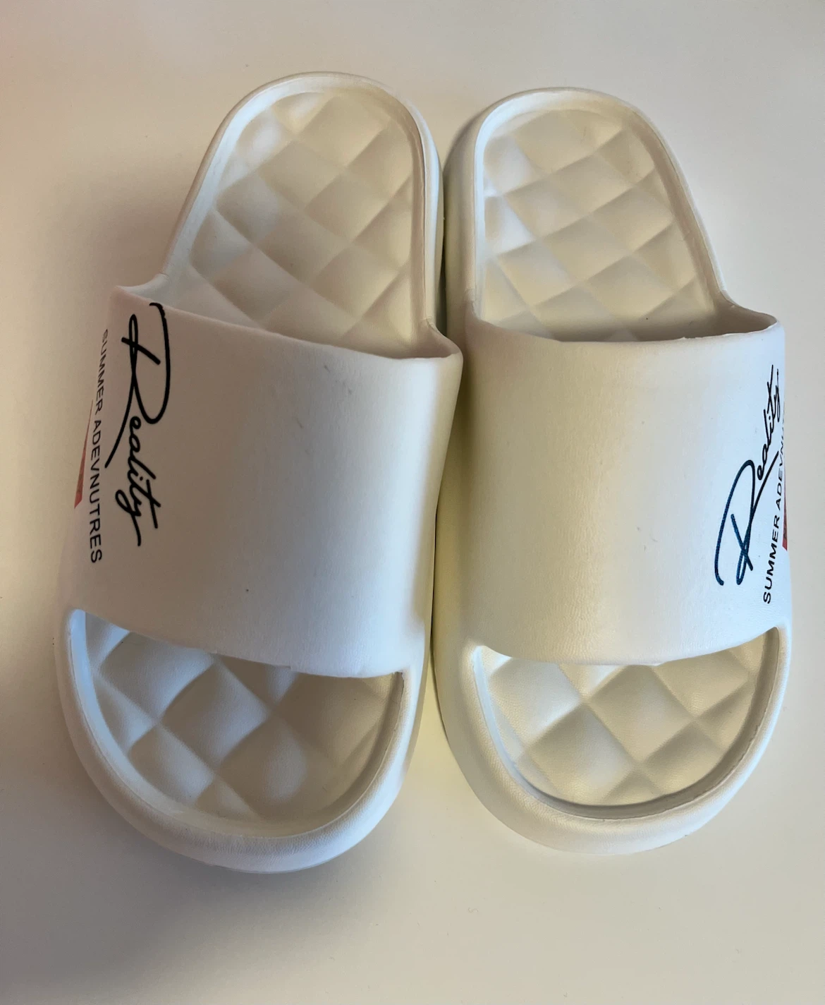 White Slides - photo 2