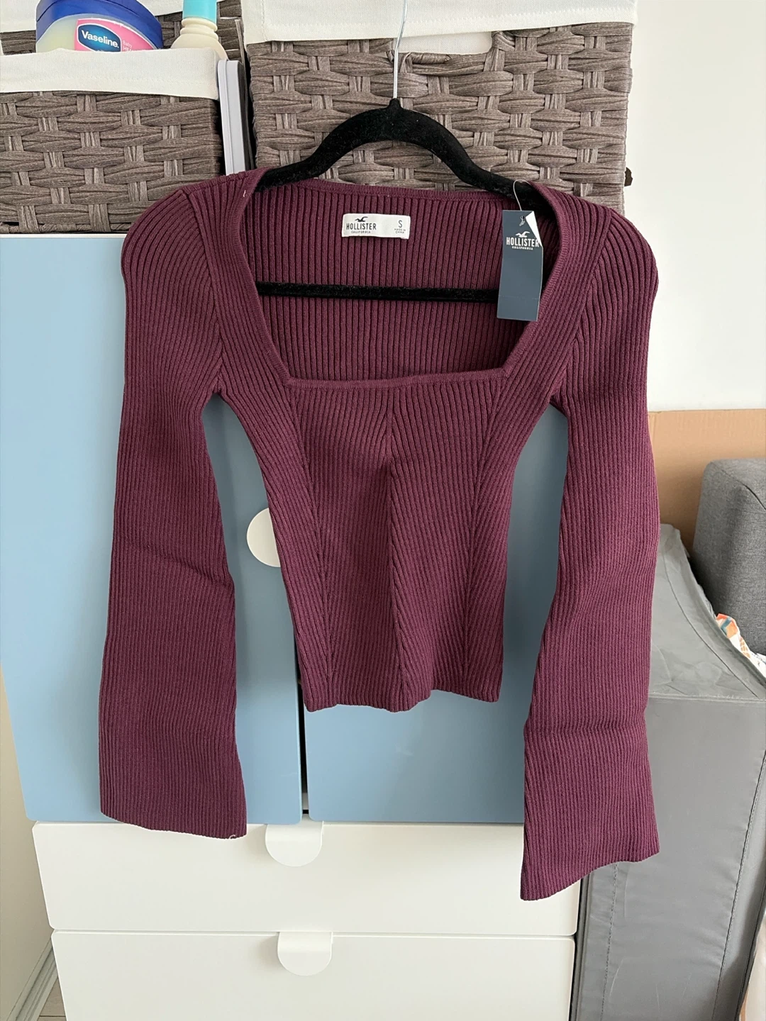 Hollister Ribbed Square Neck Long Sleeve Top Burgundy Size S