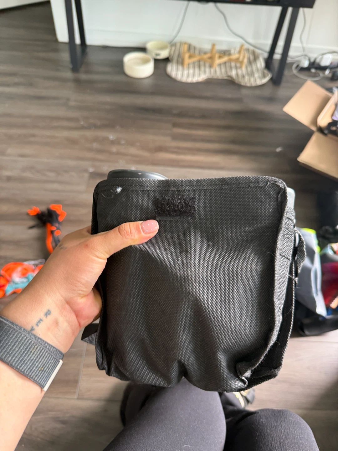 Black Binoculars with Carrying Case - photo 3