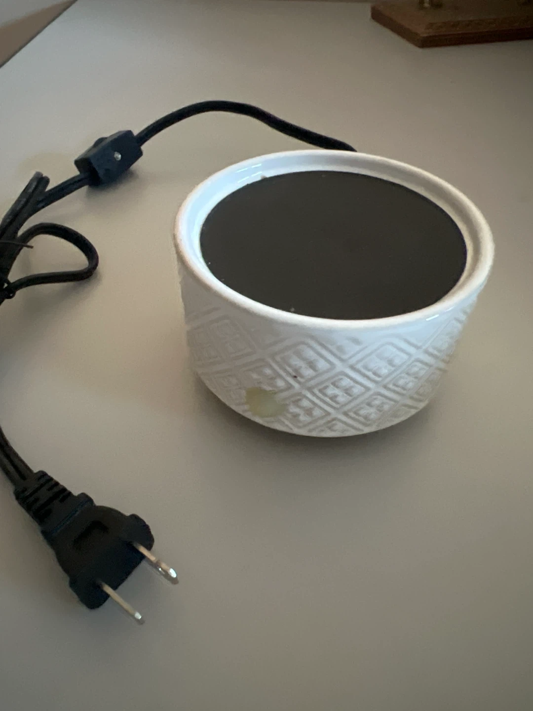 White Electric tea/ coffee / wax Warmer