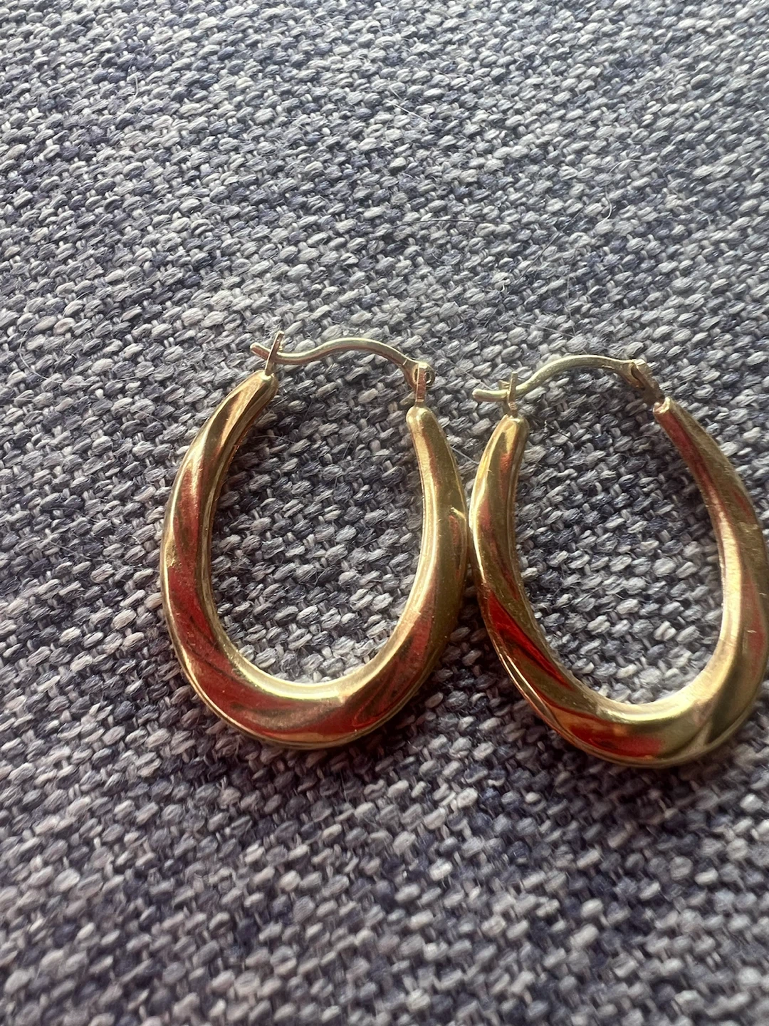 14 k earrings