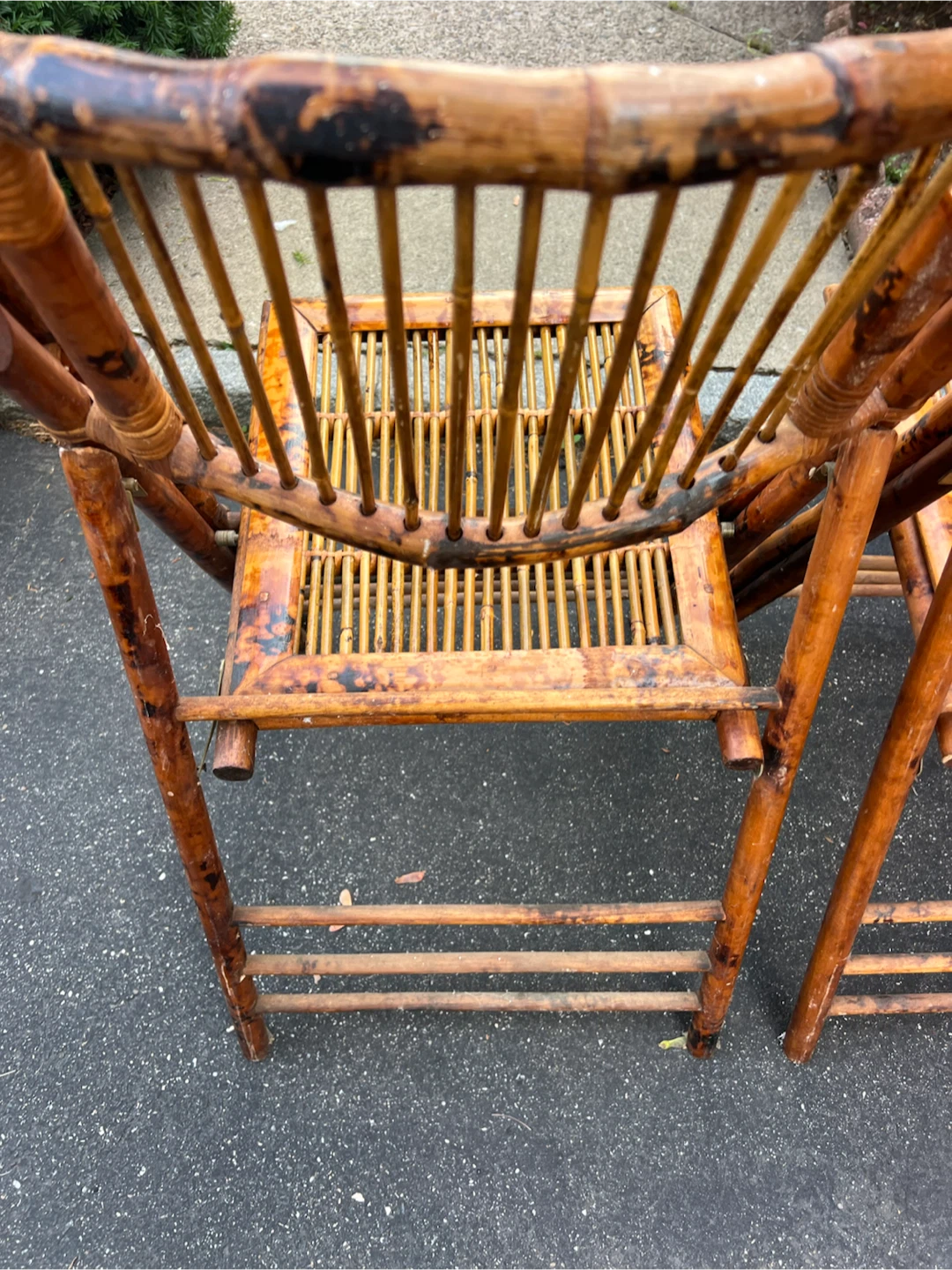 Pair of Bamboo Folding Chairs - photo 5
